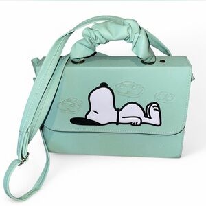 Mint Green Snoopy Women's Bag